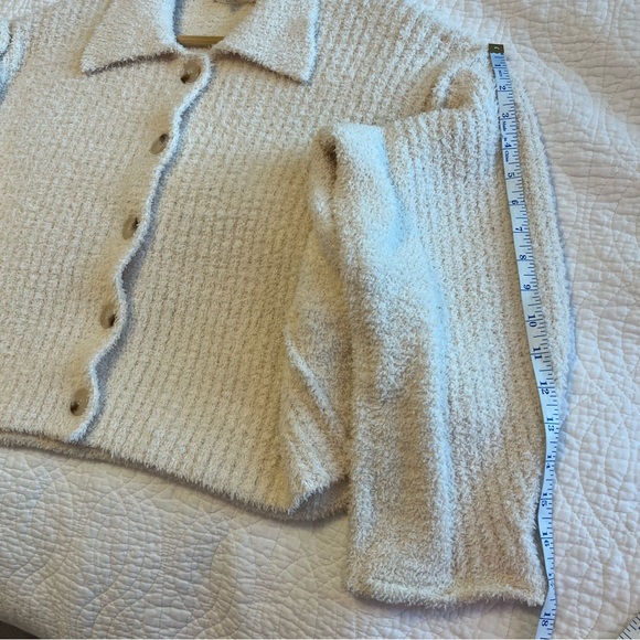 Entro Shift the Focus Button Front Cardigan Sweater Ivory Small Oversized Cozy - Picture 7 of 9